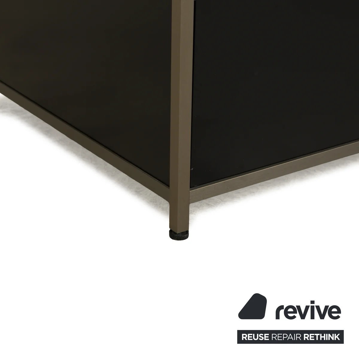 Ligne Roset Dita Holz Sideboard Anthrazit Metall Schubladen