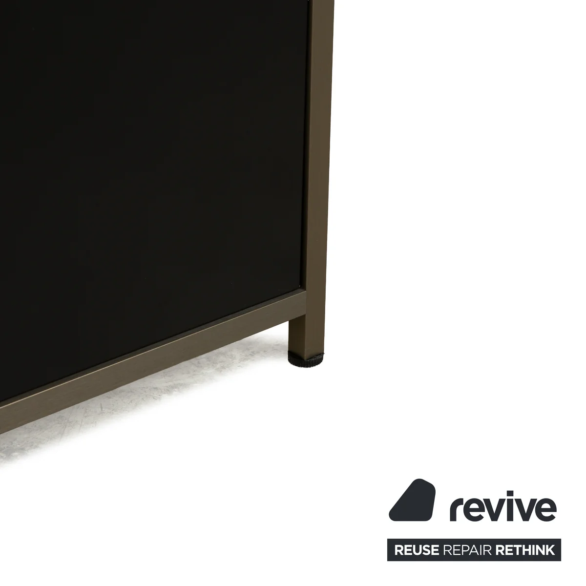 Ligne Roset Dita Holz Sideboard Anthrazit Metall Schubladen